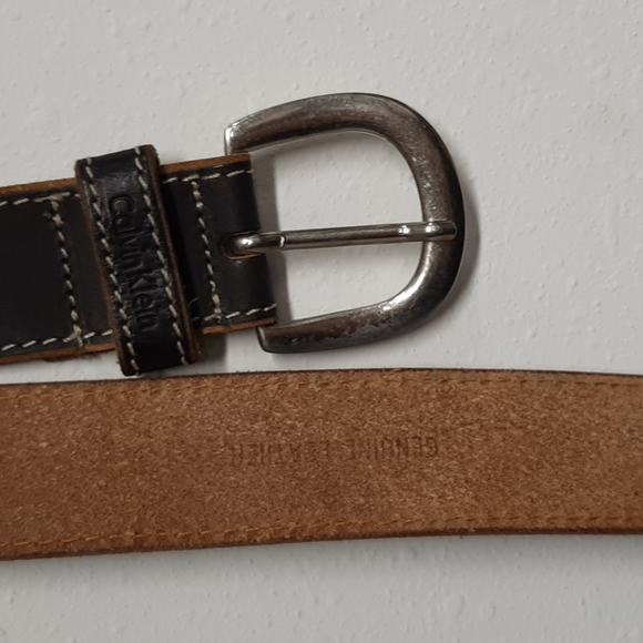 CALVIN KLEIN WOMENS BELT SIZE MED - Picture 2 of 4